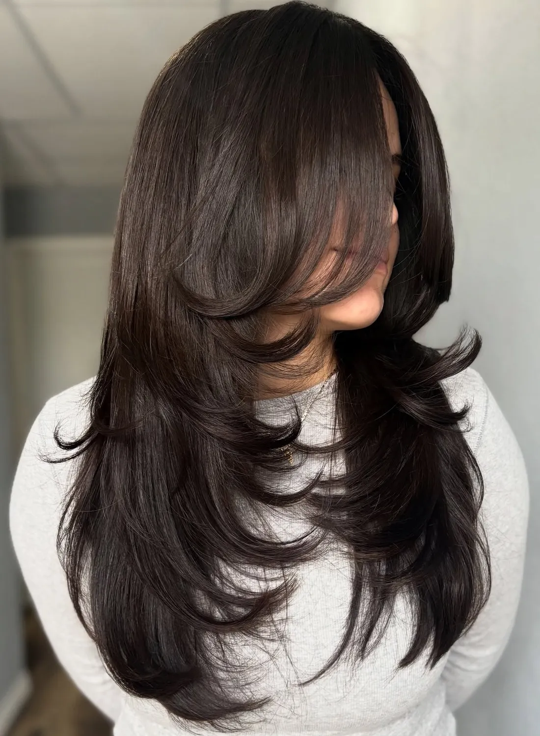 Layered Cut With Face-Framing Layers