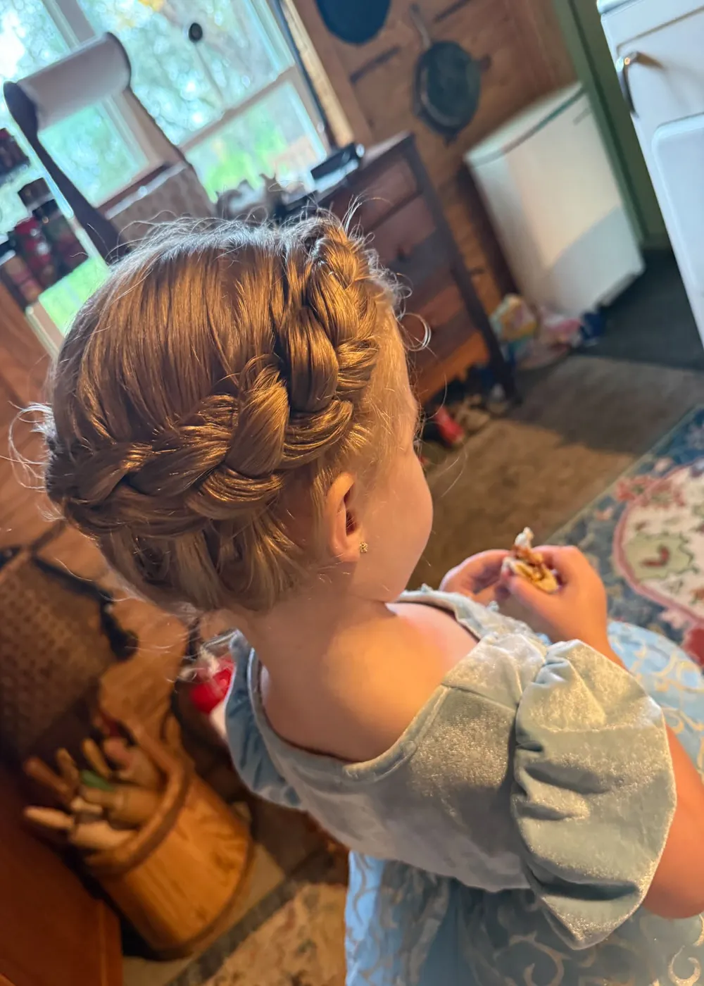 Twisted Halo Braid