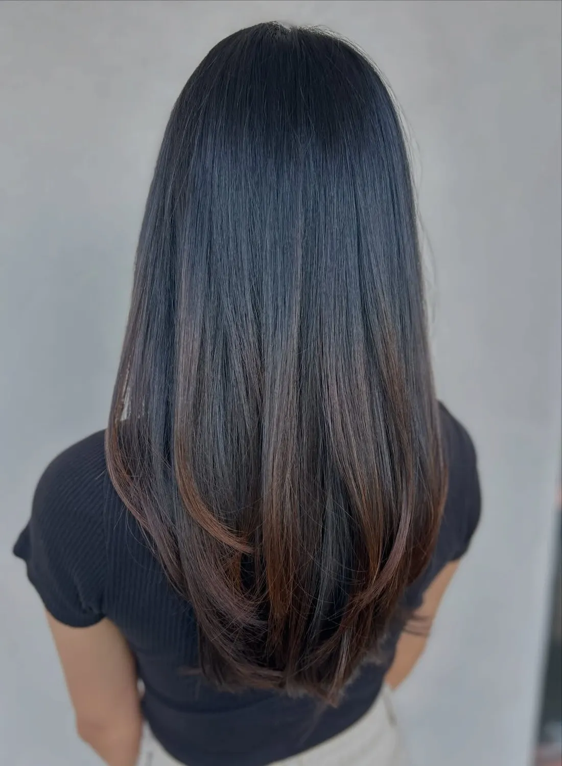 U-Cut Layered Cut For Long Hair