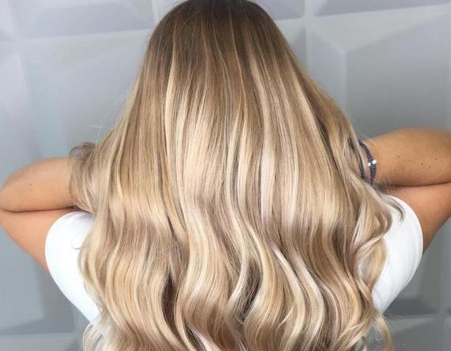 Balayage in Sandy Blonde